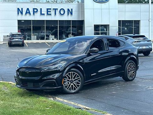 Certified 2024 Ford Mustang Mach-E Premium AWD/4WD image 2