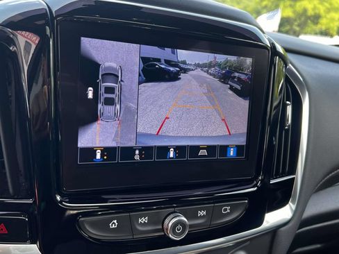 Used 2023 Chevrolet Traverse RS w/ LPO, Cargo Package AWD/4WD image 29
