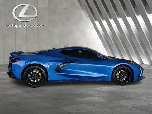 Used 2024 Chevrolet Corvette Stingray Preferred Cpe w/ Z51 Performance Package RWD image 4