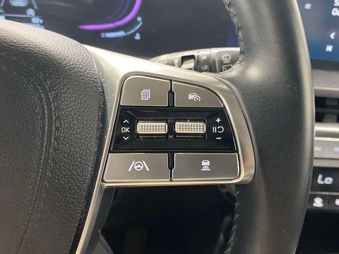 Used 2024 Kia Telluride LX AWD/4WD image 25