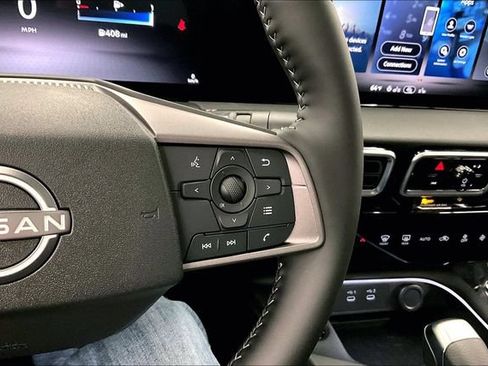 New 2026 Nissan Sentra SV w/ SV Convenience Package FWD image 22