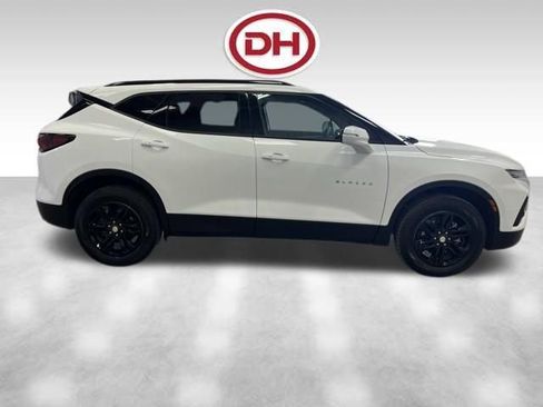 Used 2021 Chevrolet Blazer LT AWD/4WD image 2