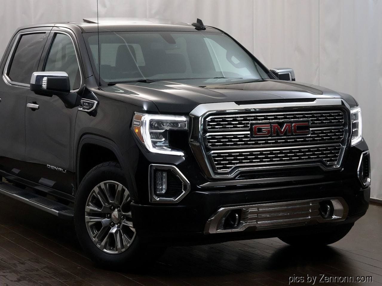 Used 2019 GMC Sierra 1500 Denali AWD/4WD image 2