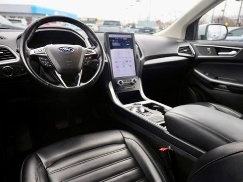 Used 2023 Ford Edge SEL image 29