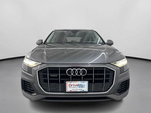 Used 2020 Audi Q8 Premium w/ Convenience Package image 2