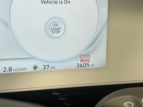 Used 2024 Hyundai Ioniq 5 SEL image 18