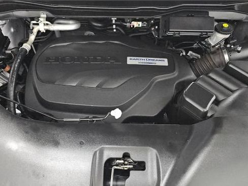 Used 2017 Honda Pilot Elite image 18