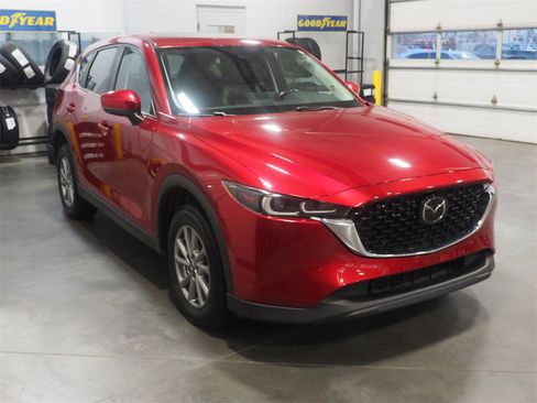 Certified 2023 MAZDA CX-5 AWD 2.5 S w/ Preferred Package image 3