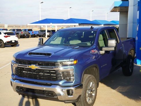 New 2026 Chevrolet Silverado 2500 LT w/ All Star Edition image 14