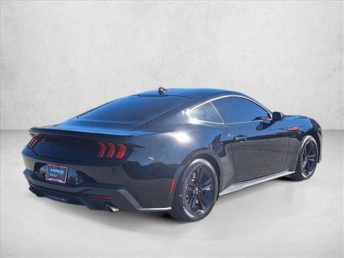 Used 2024 Ford Mustang GT image 5