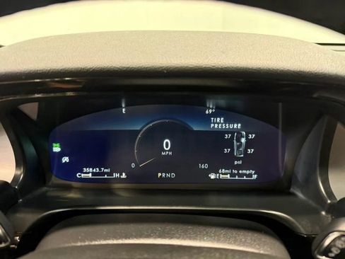 Used 2023 Lincoln Aviator 2WD image 17
