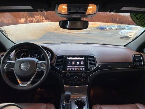 Used 2021 Jeep Grand Cherokee Overland image 13