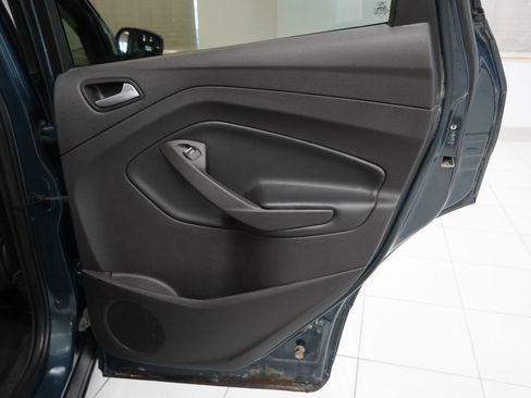Used 2019 Ford Escape SE AWD/4WD image 28