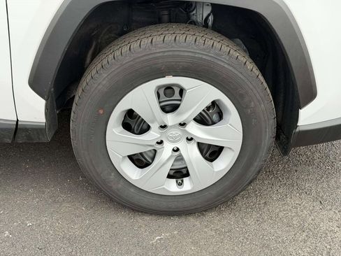 Used 2025 Toyota RAV4 LE image 24