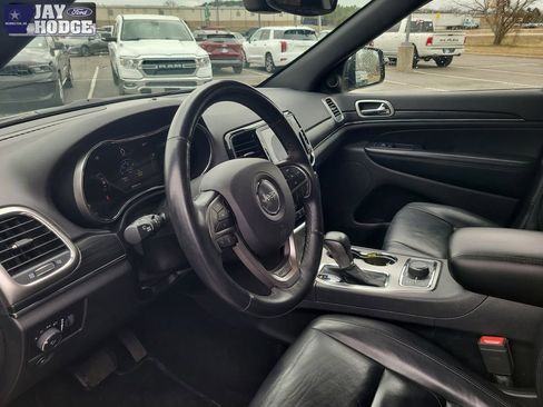 Used 2019 Jeep Grand Cherokee Limited image 10