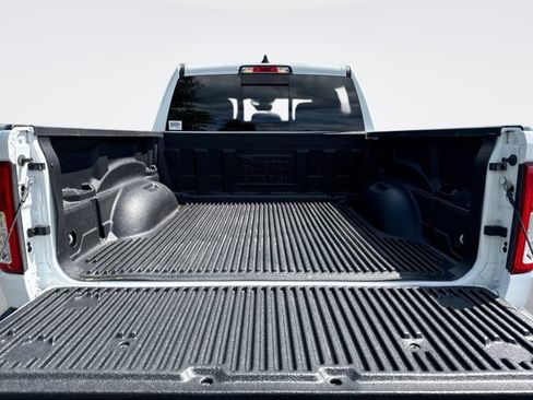 Used 2023 RAM 1500 Big Horn AWD/4WD image 19