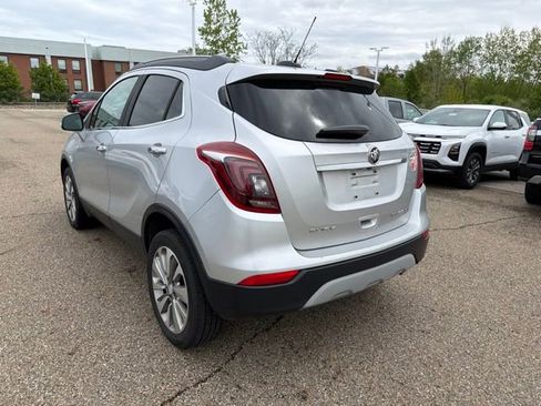 Used 2018 Buick Encore Preferred AWD/4WD image 4