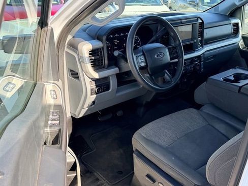 Used 2025 Ford F250 XLT image 10