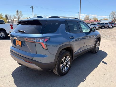 Used 2025 Chevrolet Equinox LT w/ Convenience Package II AWD/4WD image 4