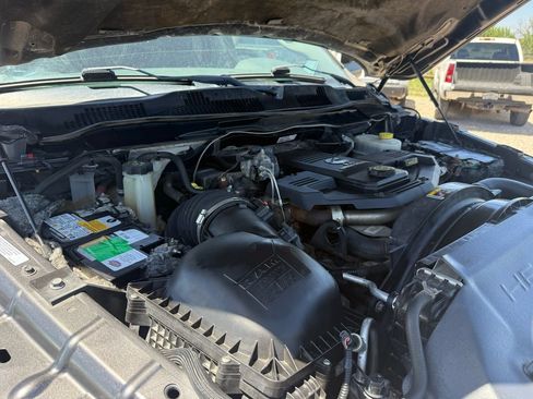 Used 2014 RAM 2500 SLT AWD/4WD image 37