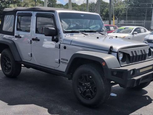 Used 2016 Jeep Wrangler Unlimited Sport w/ Connectivity Group AWD/4WD image 2