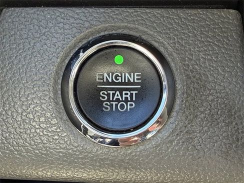 Used 2016 Ford F150 Lariat image 21