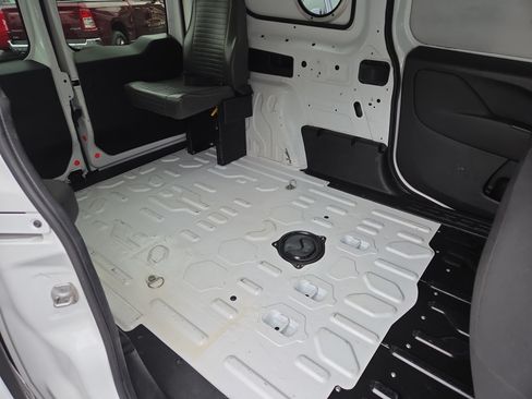 Used 2022 RAM ProMaster City Tradesman FWD image 20