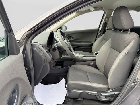 Used 2019 Honda HR-V LX image 15