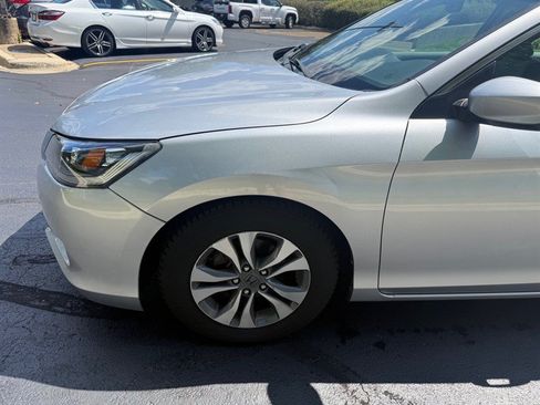 Used 2013 Honda Accord LX image 26