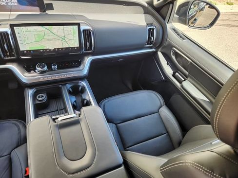 New 2026 Ford Expedition Max Platinum w/ Stealth Performance Package AWD/4WD image 12