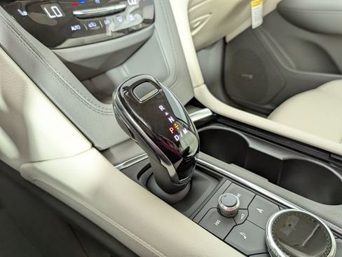 Used 2025 Cadillac XT5 Premium Luxury w/ LPO, Floor Liner Package image 21