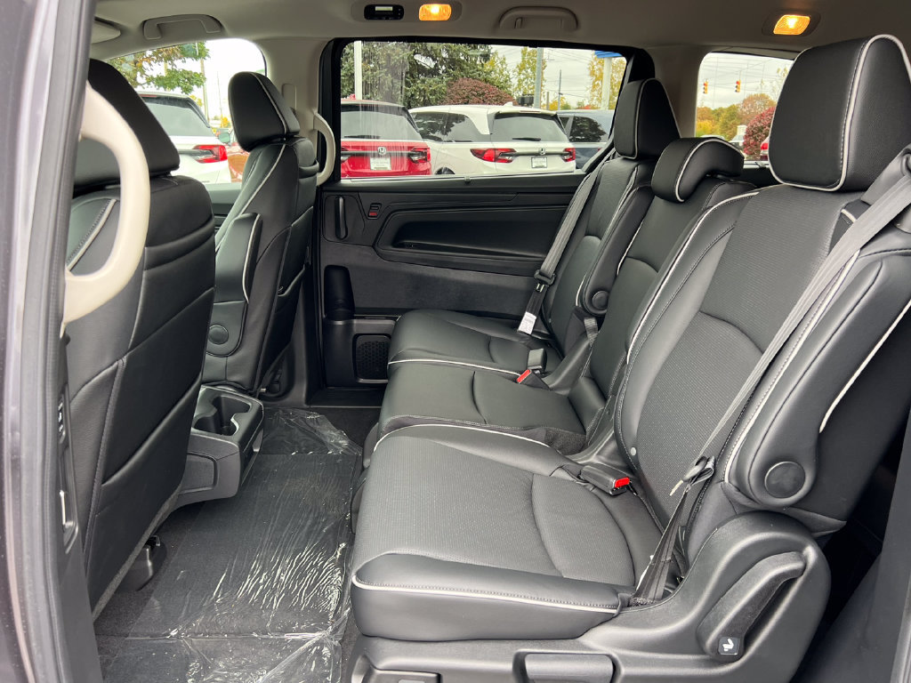 New 2027 Honda Odyssey Elite image 4