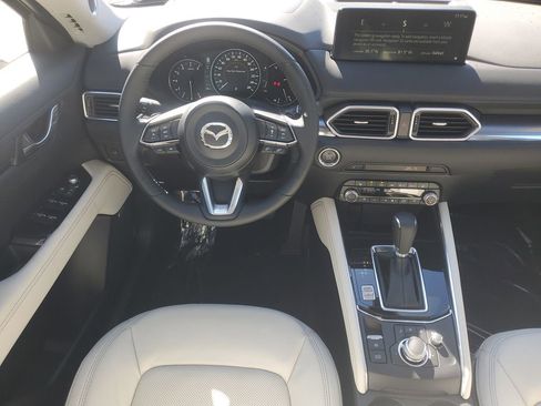 New 2025 MAZDA CX-5 AWD 2.5 S w/ Premium Plus Pkg image 15