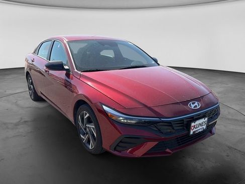New 2025 Hyundai Elantra SEL FWD image 1