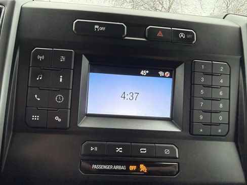 Used 2018 Ford F150 XLT image 18