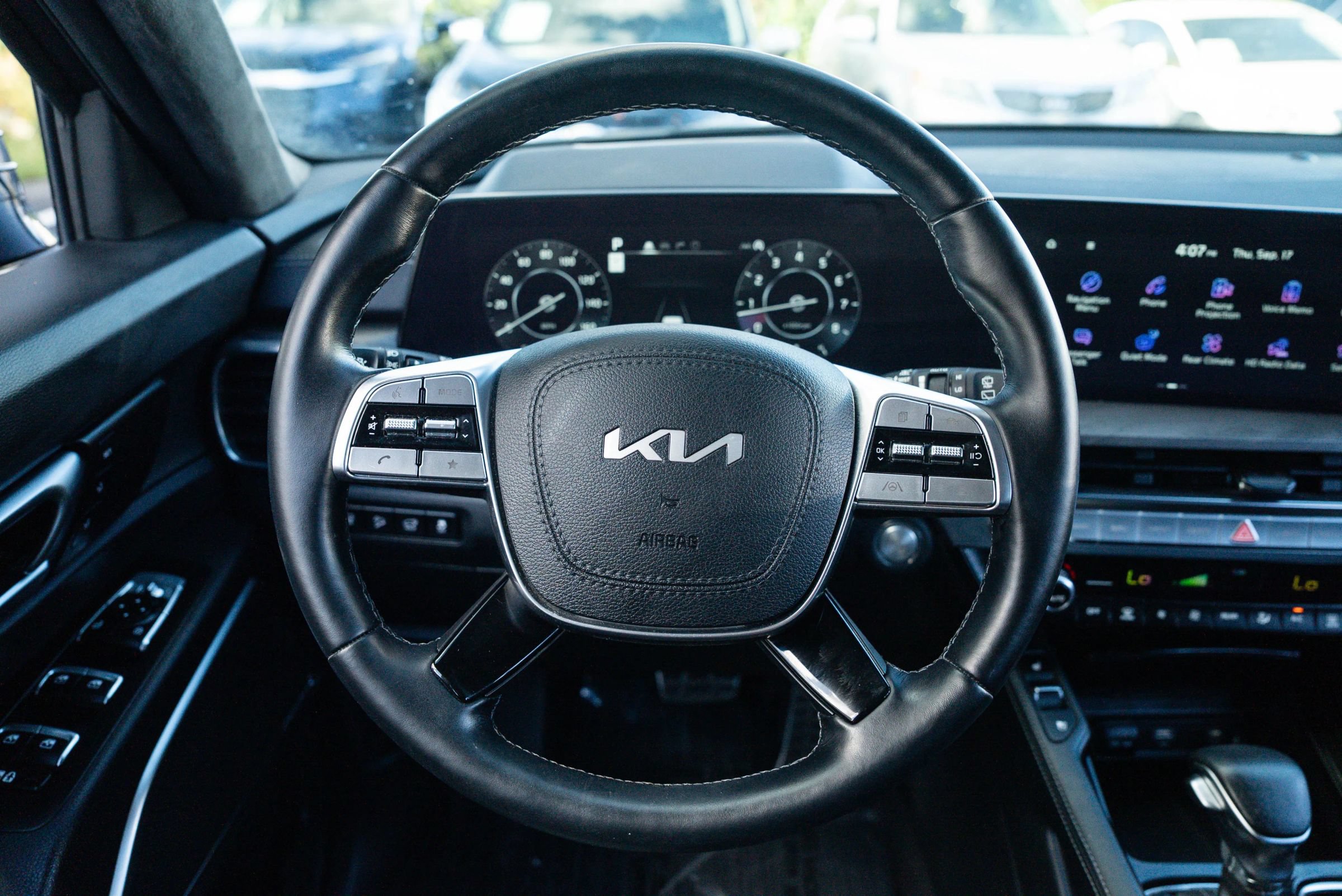 Used 2024 Kia Telluride SX Prestige X-Line AWD/4WD image 13