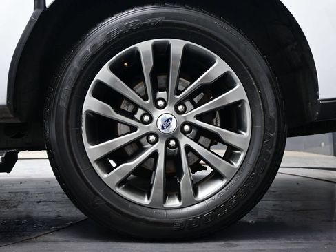 Used 2020 Ford Expedition Max Limited RWD image 33