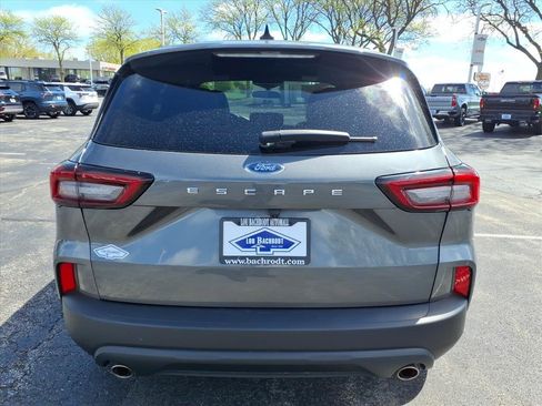 Used 2025 Ford Escape ST-Line FWD image 6