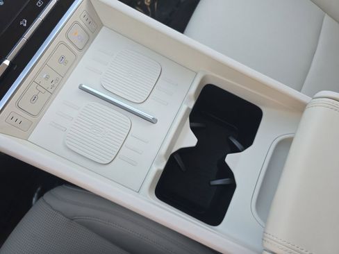 New 2025 Hyundai Santa Fe Calligraphy image 27