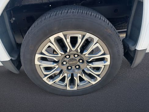 Used 2024 GMC Sierra 1500 Denali Ultimate AWD/4WD image 31