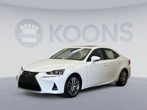 Used 2020 Lexus IS 300 w/ Accessory Package 2 RWD image 4