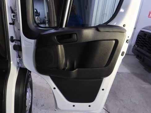Used 2023 RAM ProMaster 2500 w/ Driver Convenience Group image 14
