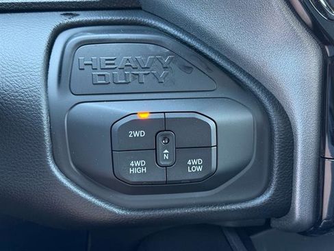 Used 2025 RAM 3500 Laramie AWD/4WD image 8