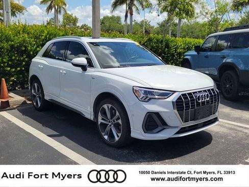 Used 2020 Audi Q3 2.0T Prestige AWD/4WD image 1
