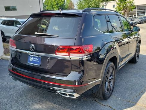 Certified 2021 Volkswagen Atlas SE w/ Panoramic Sunroof Package FWD image 4