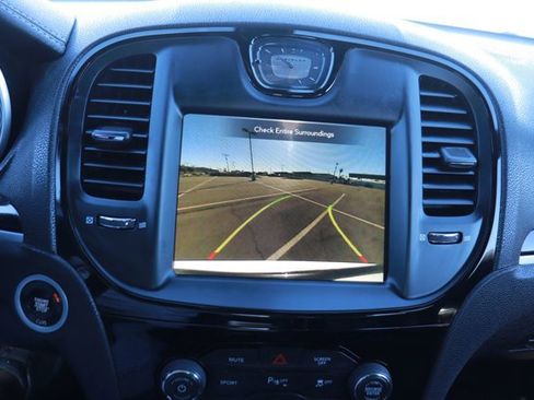 Used 2022 Chrysler 300 S image 27