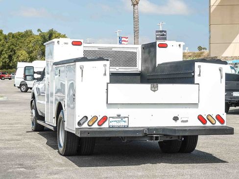 Used 2016 Ford F350 XL w/ Power Equipment Group RWD image 6