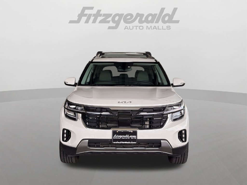 Used 2024 Kia Seltos SX w/ SX Sunroof Package AWD/4WD image 6