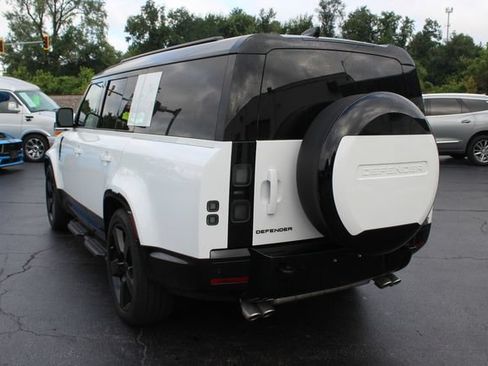 Used 2026 Land Rover Defender 130 V8 AWD/4WD image 13