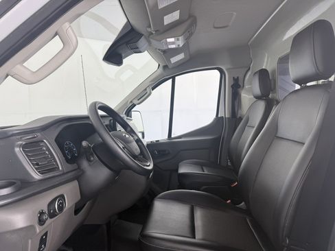 Used 2023 Ford Transit 350 Low Roof RWD image 15